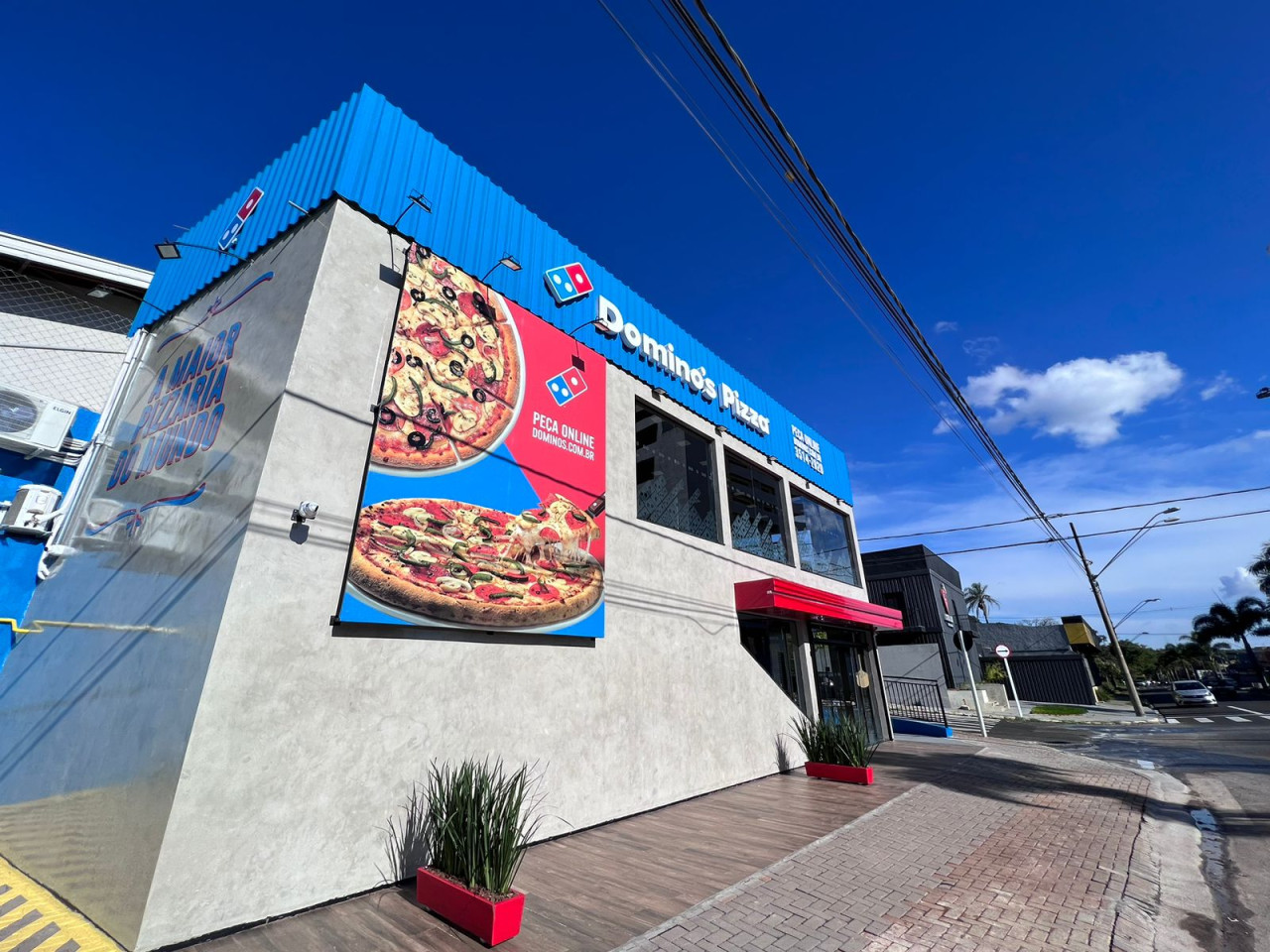 Domino's Pizza - A Maior Pizzaria do Mundo