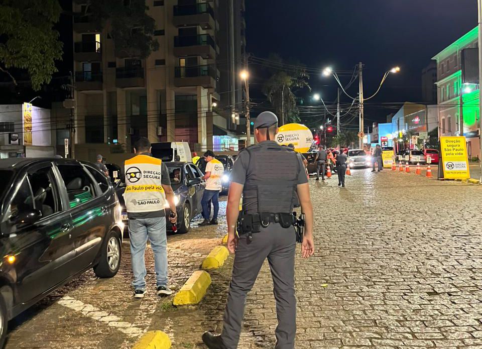 Operação Aborda Mais De 400 Condutores Durante A Noite E Madrugada Em