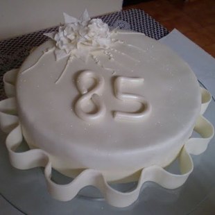 85 ANOS DE UMA VIDA MUITO BEM VIVIDA!