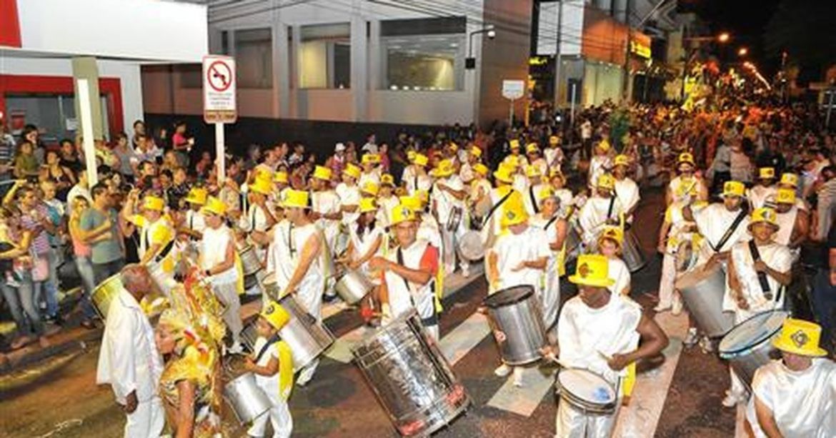 O CARNAVAL DAS MARCHINHAS VOLTOU MESMO!