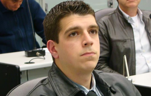 Relator vota favorável a cassação do vereador Carmoni