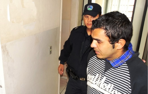 Procurado por violência doméstica é preso em avenida