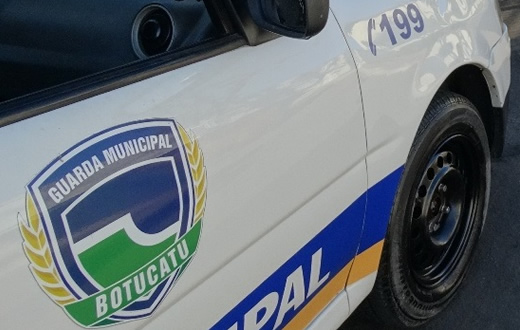 Polícia investiga caso de furto de crucifixo