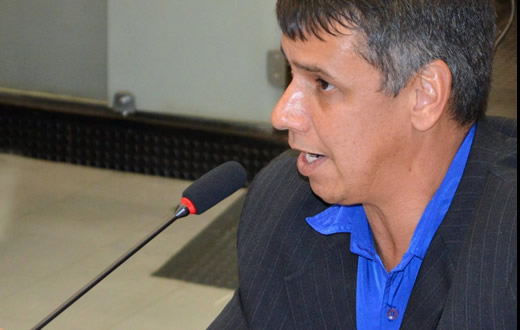 Legislador vê falta de vagas para carga e descarga