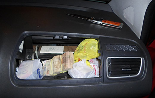 Homens são detidos com mais de R$ 85 mil na SP-280