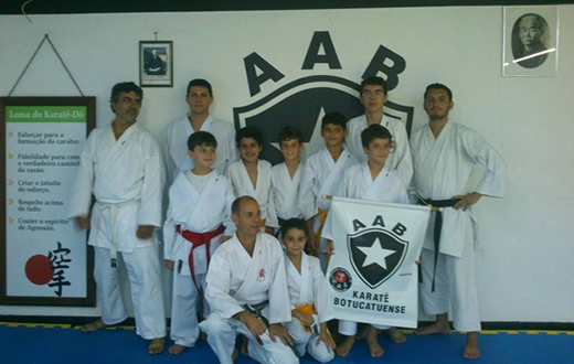 Karatê da AAB disputa Grand Prix no Ibirapuera