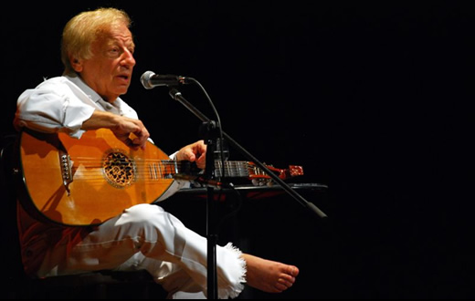 Juca Chaves se apresenta no Teatro Gino Carbonari