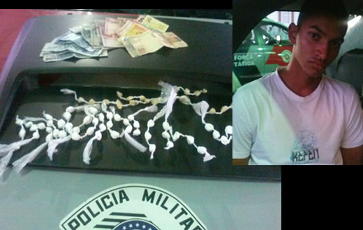 PM apreende 49 pinos de cocaína e 21 pedras de crack