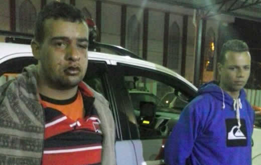 Força Tática prende dupla que assaltou transeunte