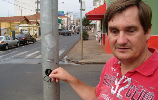 Petista batalha por semáforo sonoro para deficientes