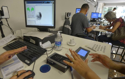 Prazo para requerer voto em trânsito termina esta semana