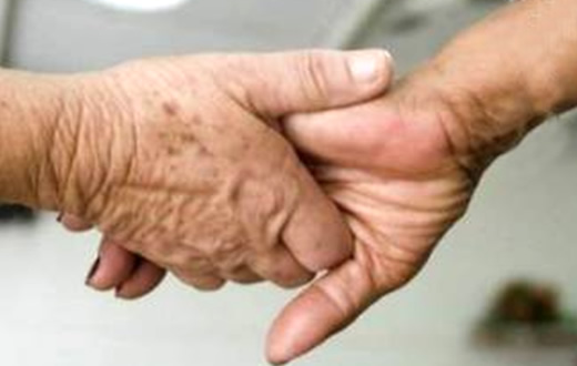 Teatro Municipal sedia a abertura do mês do Idoso