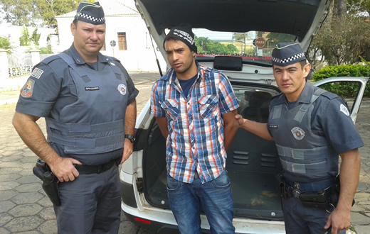 PM de Itatinga prende foragido da Justiça