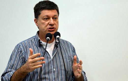 Direito de amamentar em público vai virar lei