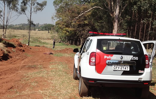 Travesti é brutalmente assassinado por companheiro