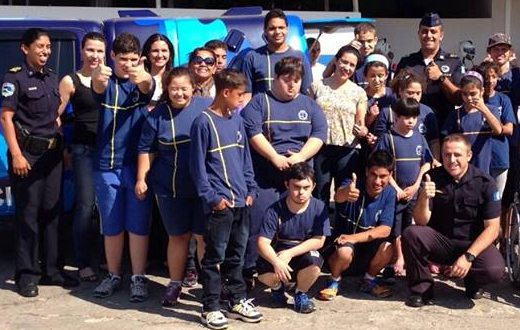 Alunos da Escola Nair Peres Sartori visitam GCM