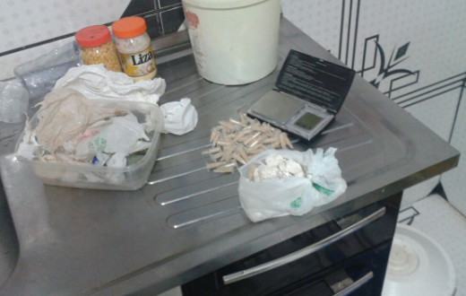 PM deflagra ação que resulta em  apreensão de drogas