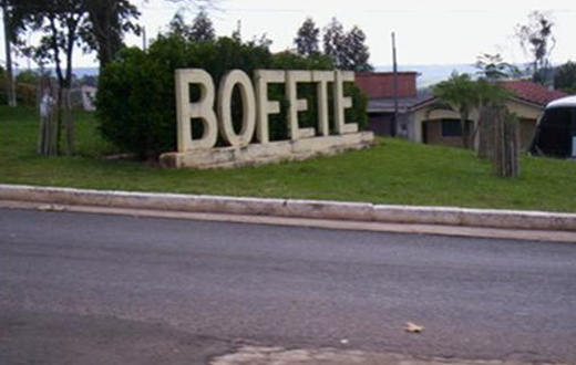 Rapaz é preso após assaltar farmácia em Bofete