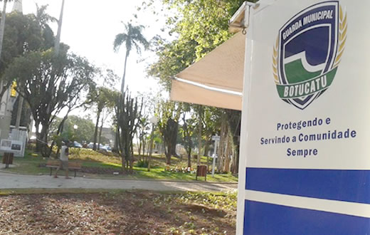 Praça revitalizada vem sendo monitorada pela GCM