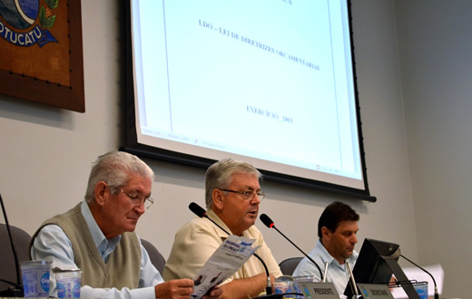 Audiência discute proposta orçamentária de 2015
