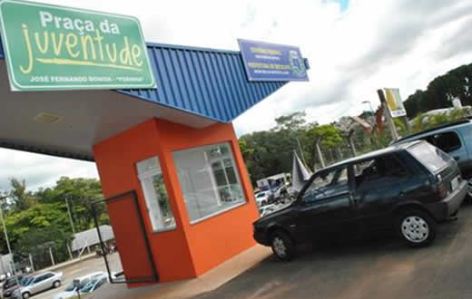 Educação fala sobre aluna que teria passado trotes