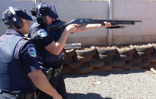 Guarda Municipal faz treinamento de tiro prático