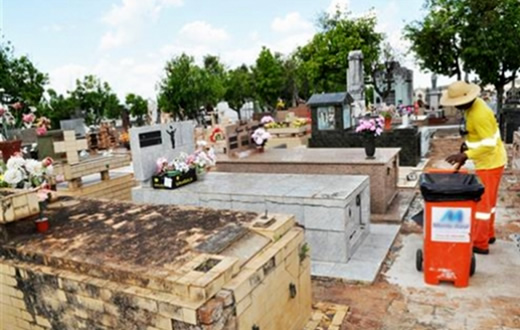 Cemitérios recebem obras para o Dia de Finados