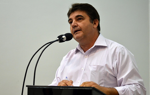 Câmara discute transporte para universitários