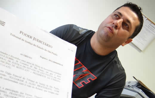 Prefeitura poderá cortar 50% dos cargos de confiança