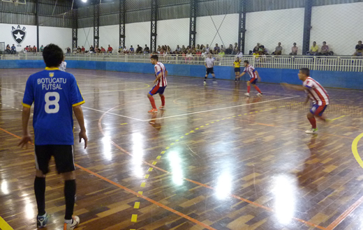Futsal da AAB está nas semifinais do Metropolitano