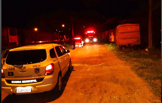 Senhor de 70 anos causa incêndio em mato