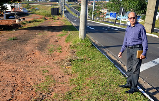 Vereador cobra obras de calçamento em vias