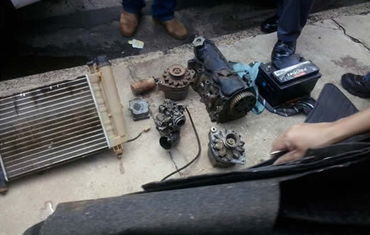 PM faz apreensão de arma e veículo furtado