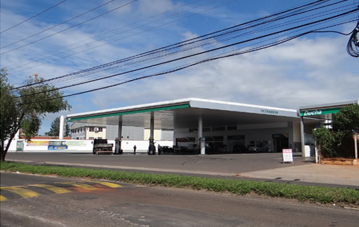 Posto na Vila Paulista é assaltado por motoqueiro