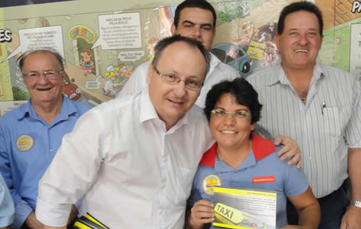 Semutran faz cerimonial ao Dia Nacional do Taxista