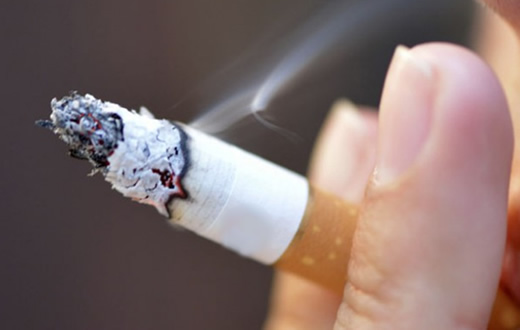 Lei Antifumo entra em vigor e acaba com fumódromos