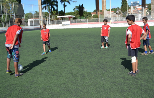 AAF promove formatura de alunos de projetos sociais