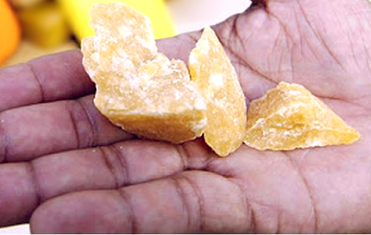 Rapaz é detido após ocultar droga em um barraco