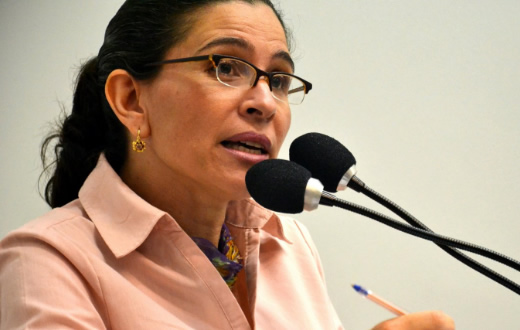 Vereadora quer informações sobre programa habitacional