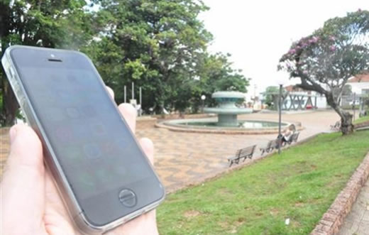 Internet grátis chega a mais duas praças da cidade