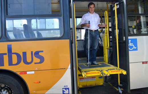 Vereador comemora acessibilidade  em frota