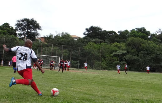 Derby Preto X Branco atrai dezenas de atletas