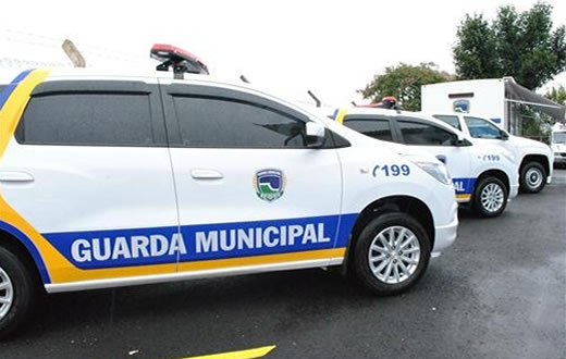 GCM e Samu atendem homem em surto psicótico