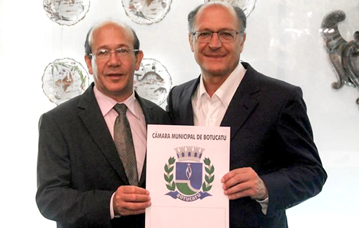 Vereador de Botucatu se encontra com o governador