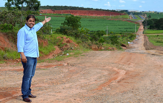 Parlamentar quer acesso de Rubião Jr. ?  Castelinho