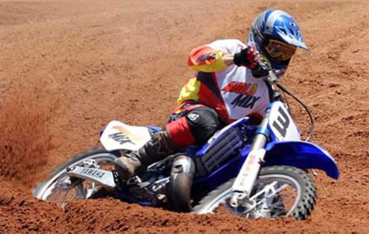 Motociclistas pleiteiam pista para treinos em 2015