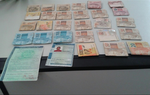 PM apreende dinheiro que seria usado no tráfico