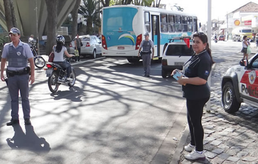 Pedágio orienta a população a não dar esmolas