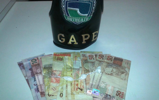 Gape apreende garoto de 15 anos por tráfico de drogas