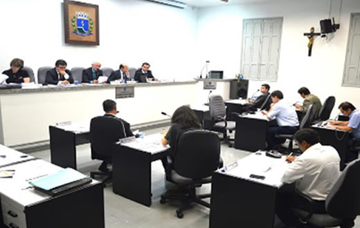 Primeiros projetos de 2015 deram entrada no Legislativo